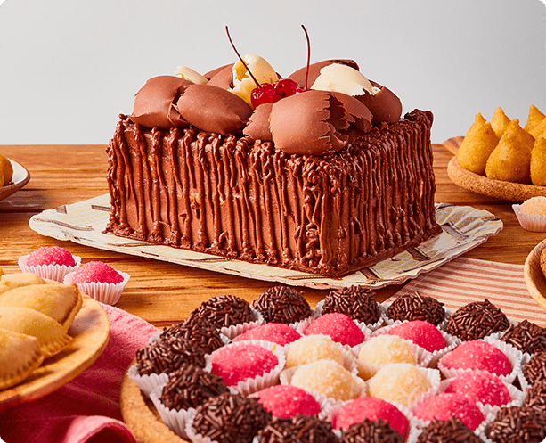 Encomendas de bolo e doce da Santo Quitute